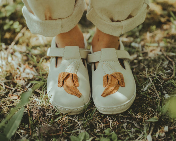 Donsje Bowi Shoes | Banana | Cream Betting Leather