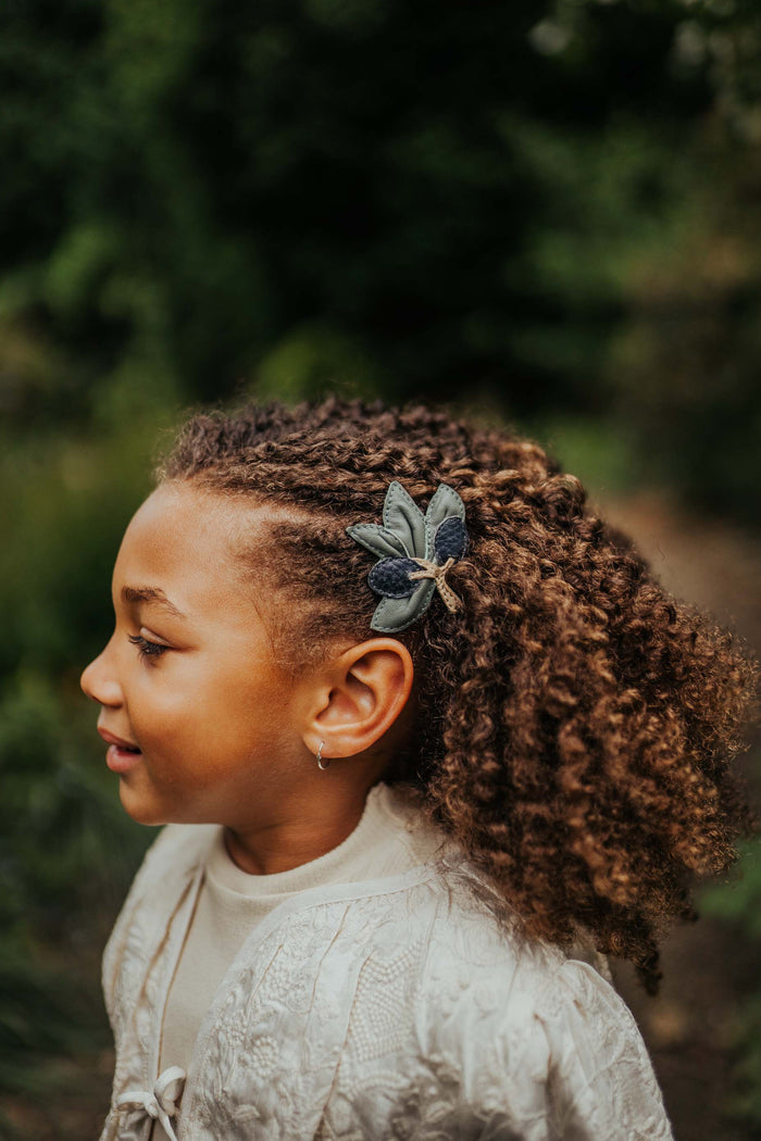 Donsje Bumaz Clip | Olives | Green Bay Leather