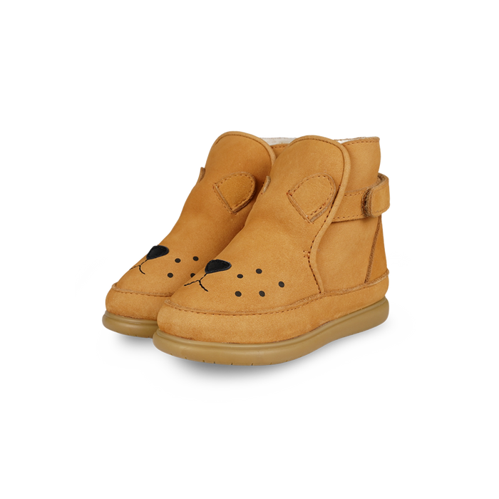 donsje Dubu Classic Shoes | Lion | Caramel Nubuck