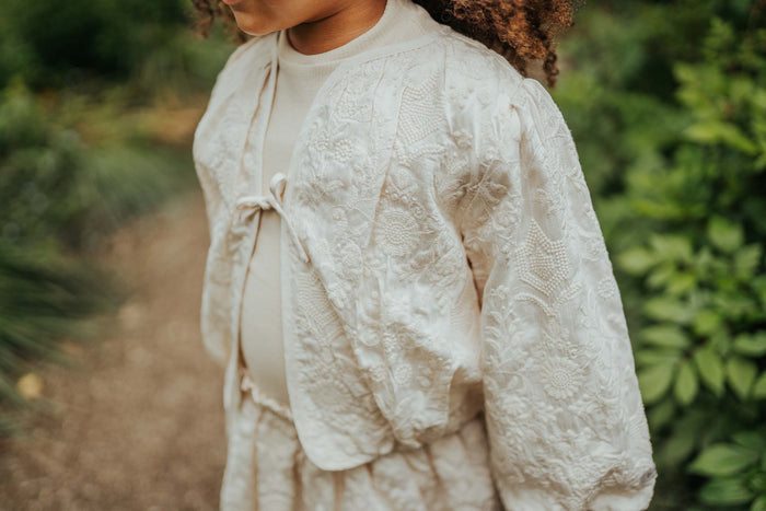 Donsje Guusje Jacket | Warm White Flowers