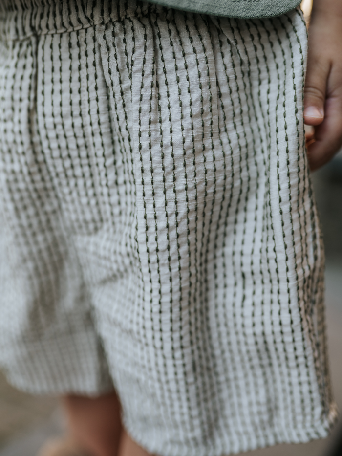 Donsje Jortas Shorts | Warm White - Thyme Striped