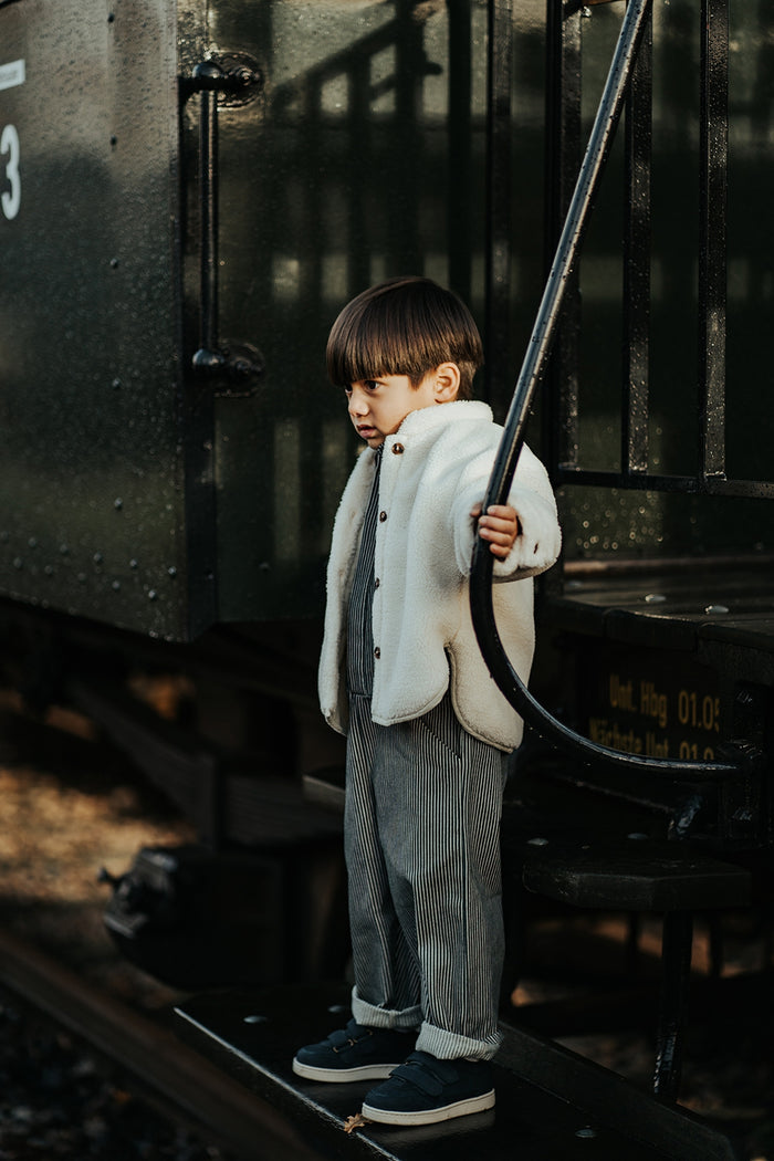 Donsje Meyo Sneakers | Navy Betting Leather