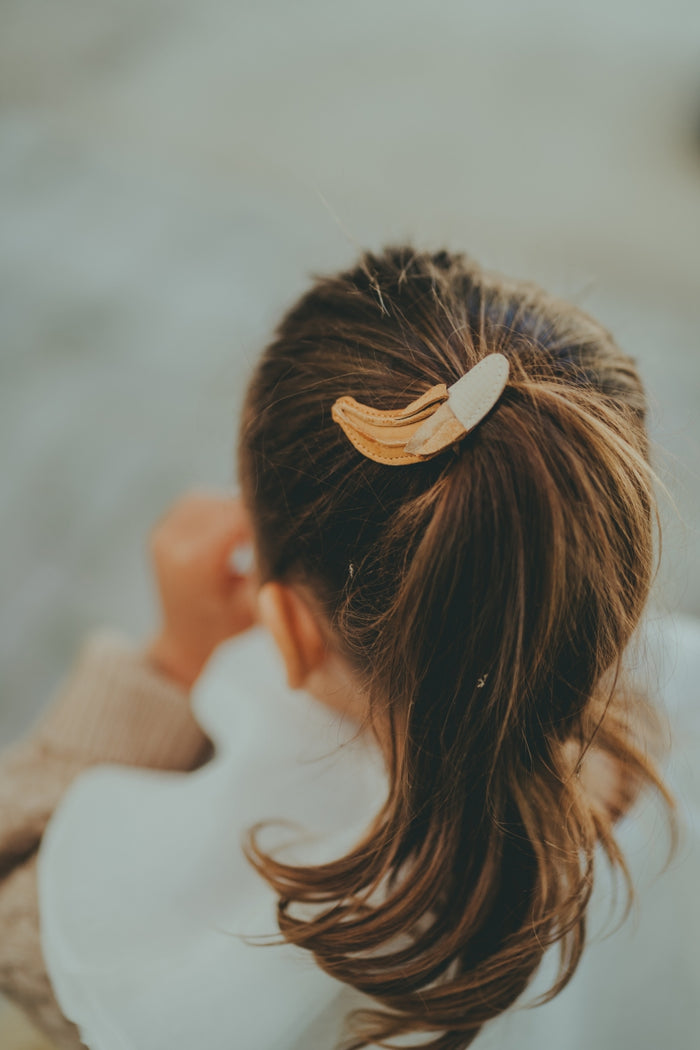 Donsje Nanoe Fruit Hairclip | Banana | Caramel Nubuck