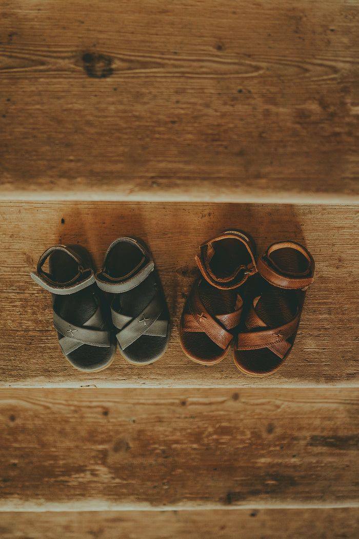 Donsje Qotis Sandals | Grey Leather