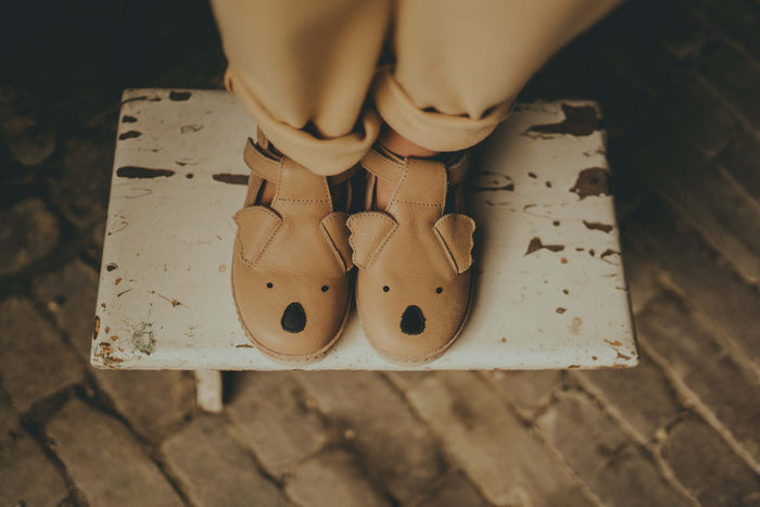 Donsje Xan Classic Shoes | Koala | Truffle Leather
