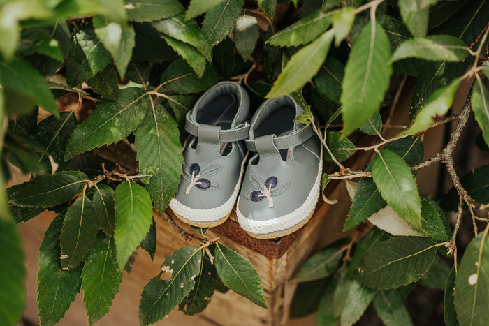 Donsje Yames Shoes | Olives | Green Bay Leather