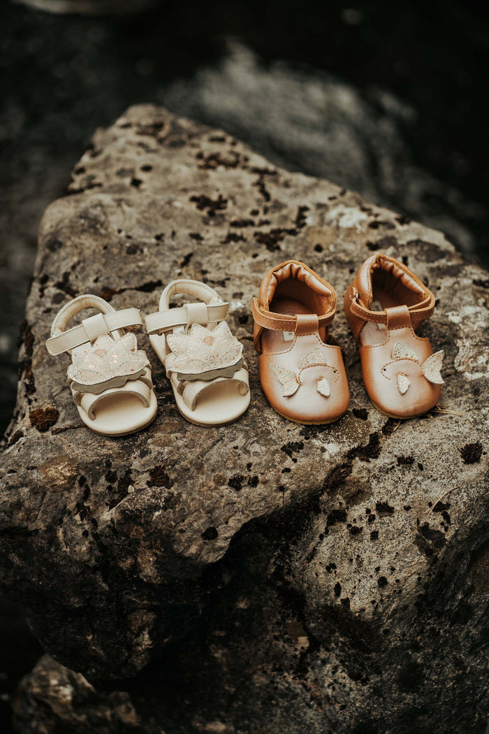 Donsje Zizu Shoes | Gold Fish | Clay Metallic Leather