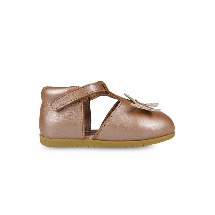 Donsje Zunu Shoes | Gold Fish | Clay Metallic Leather