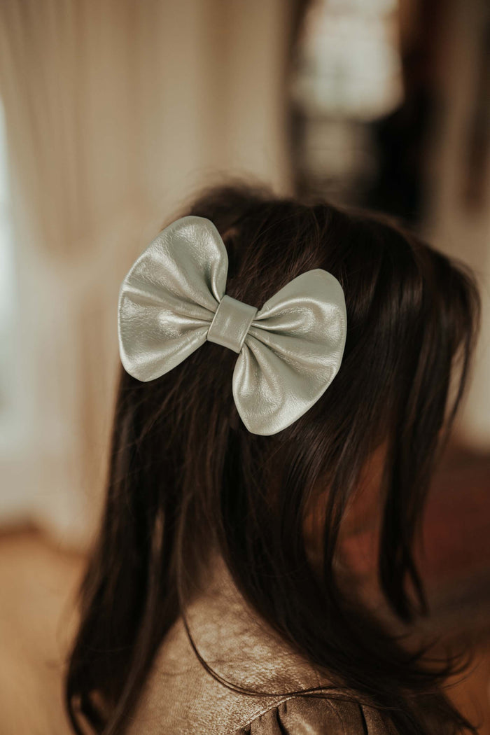 Donsje Floor Exclusive Hairclip | Champagne Metallic Leather