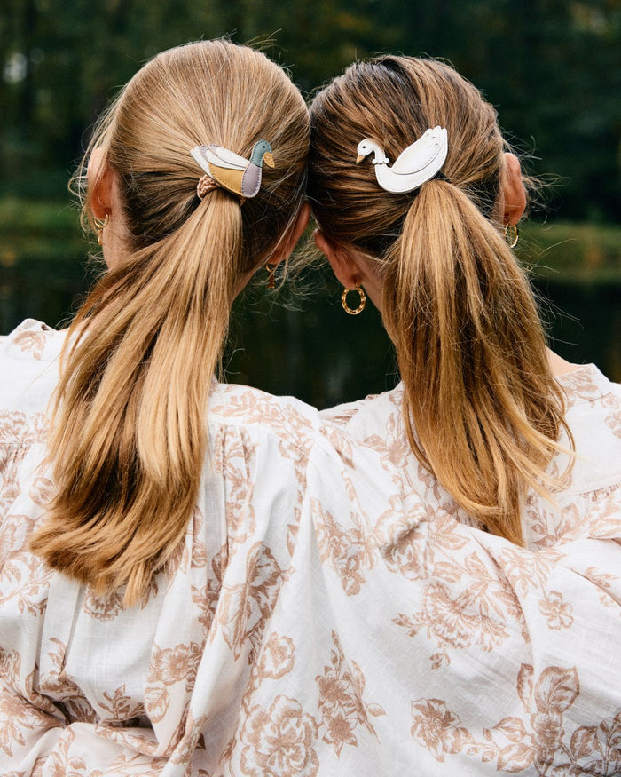 Donsje Posh Mallard Clip | Dark Lavender Sheep Leather