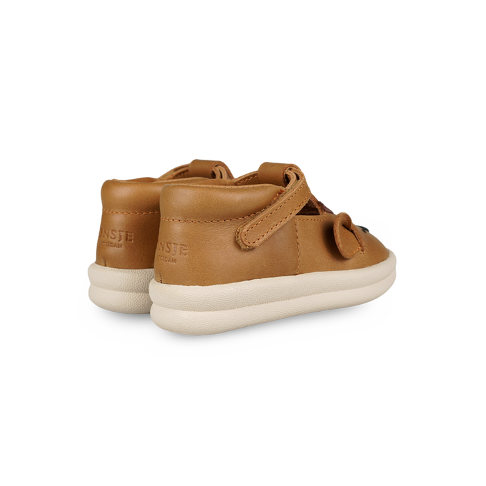 Donsje Zazo Classic Shoes | Tiger | Camel Classic Leather