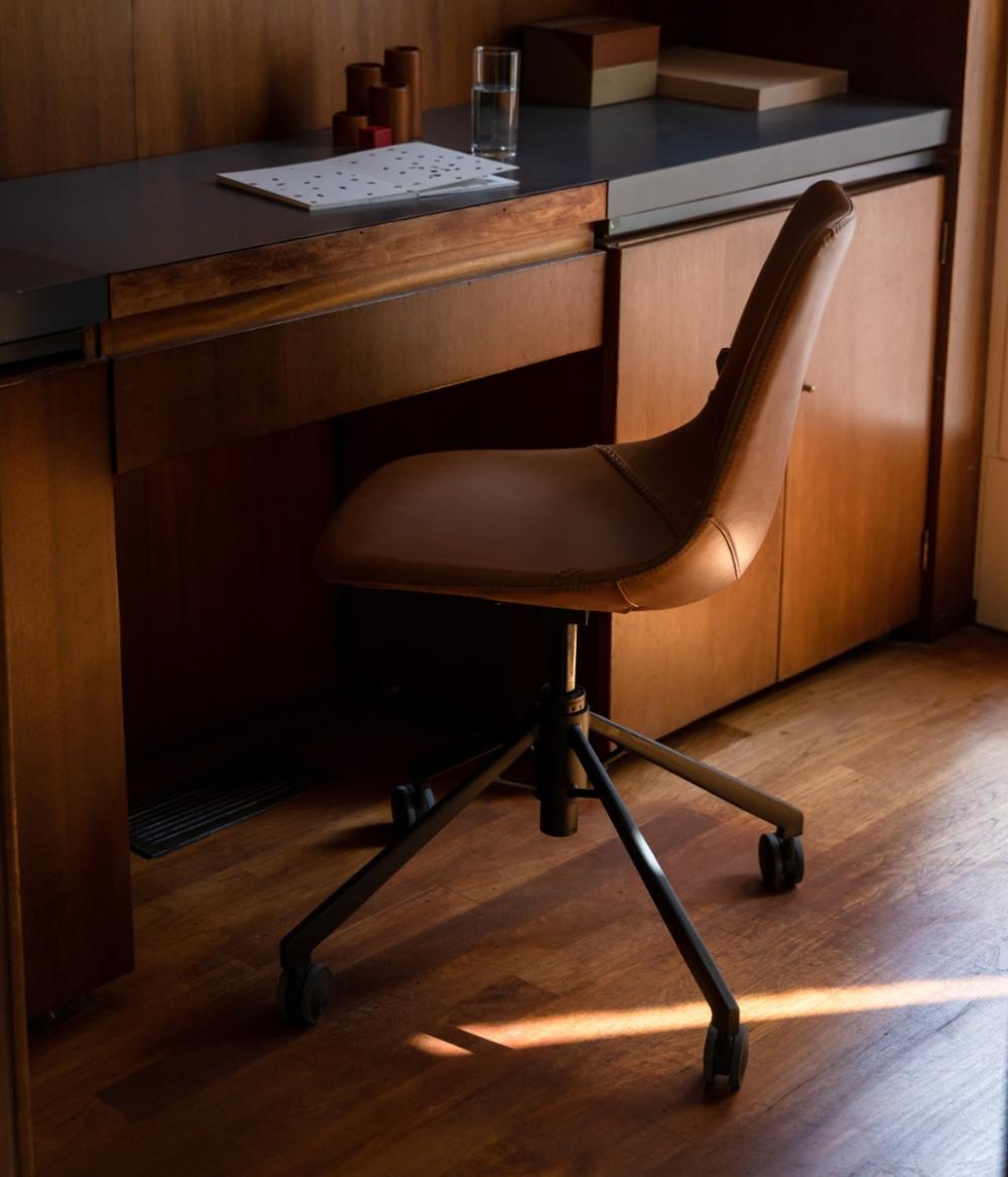 Dutchbone Franky Bureaustoel Bruin