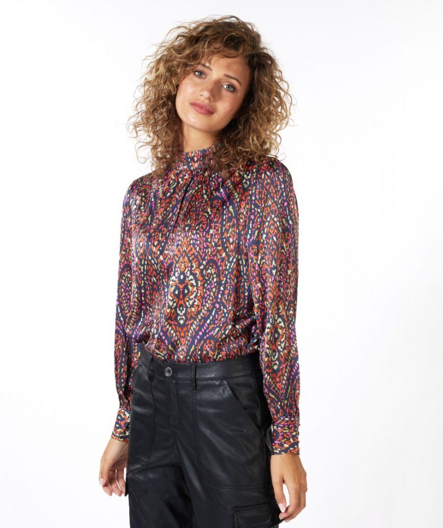 Esqualo Blouse Collar Rewilding