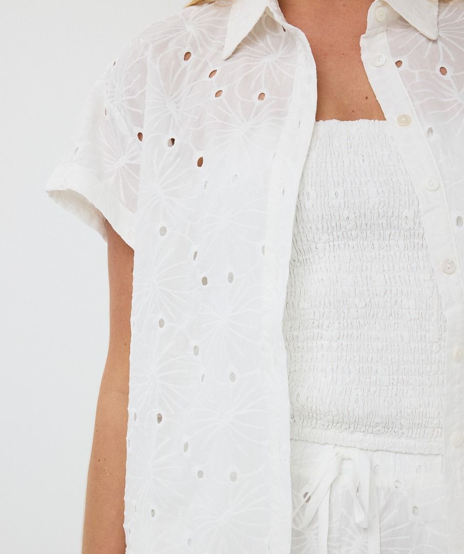 Esqualo Blouse Embroidery Flower