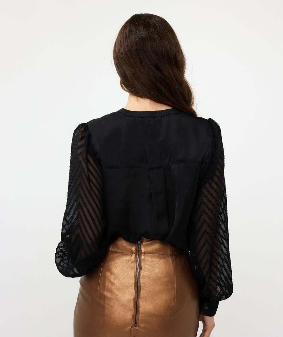 Esqualo Blouse Plumetis Zigzag Sleeve