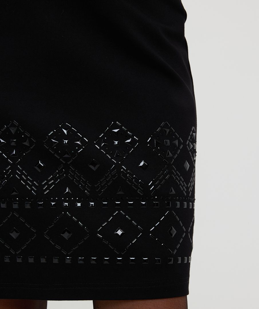 Esqualo Skirt Embellishment