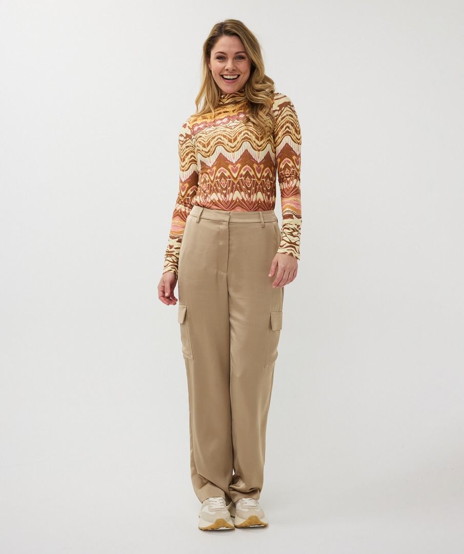 Esqualo Top Gathering Dreamstory