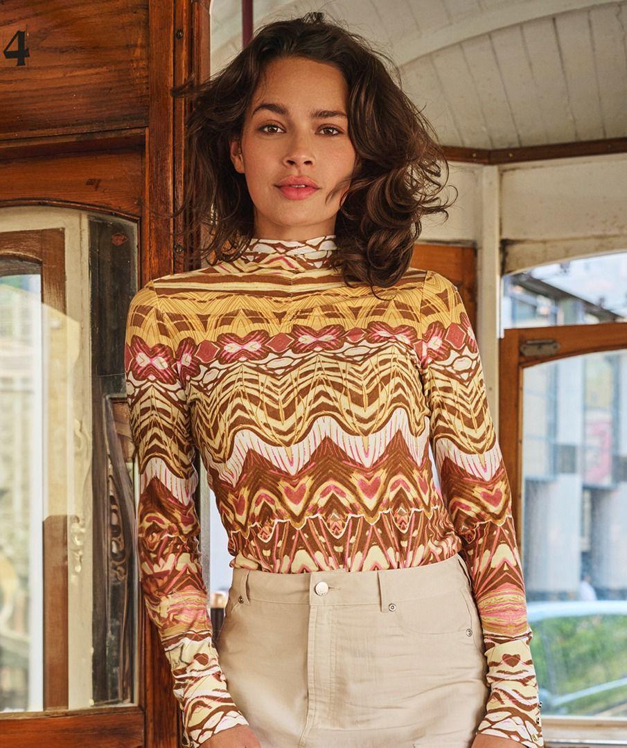 esqualo Top gathering Dreamstory