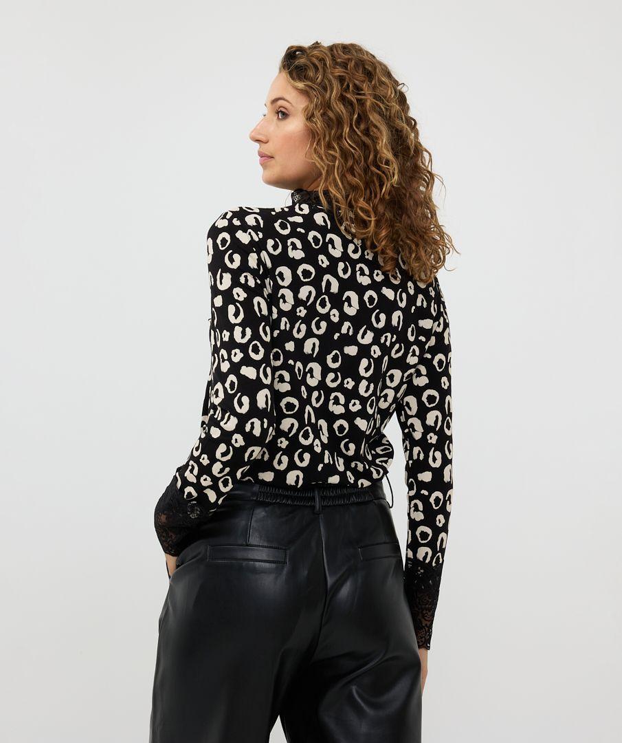 Esqualo Top Lace Wilderness