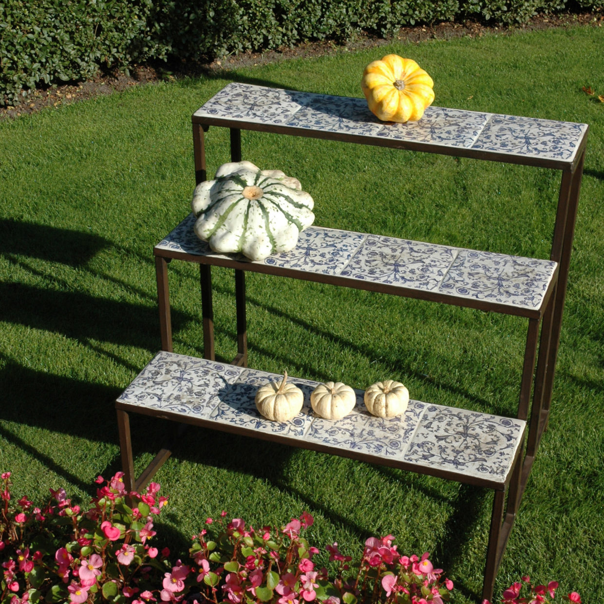 Esschert Design Aged Ceramic Etagere