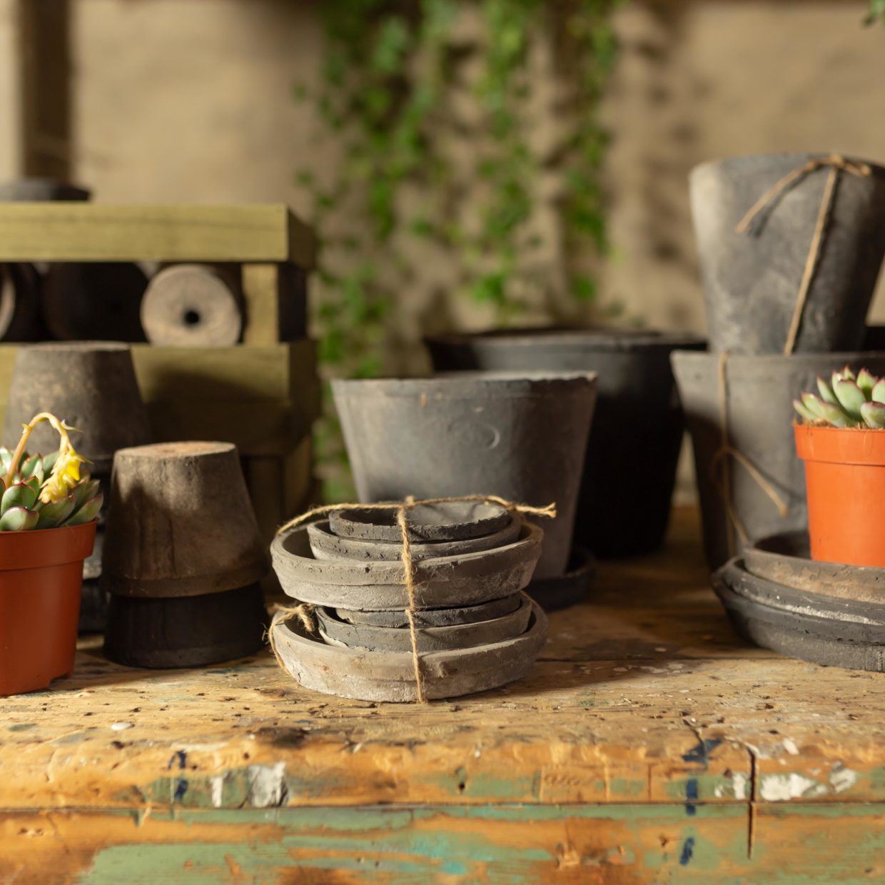 Esschert Design AT Grijs Schotel Rond L Set Van 3