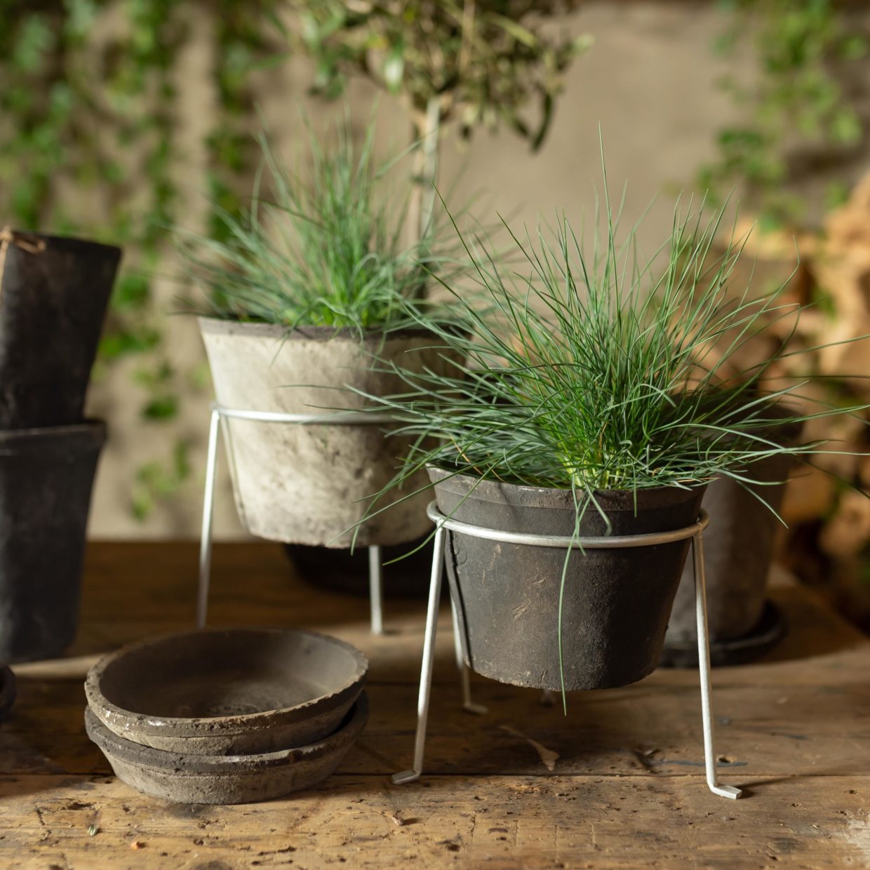 Esschert Design Bloempotstandaard Set Van Drie