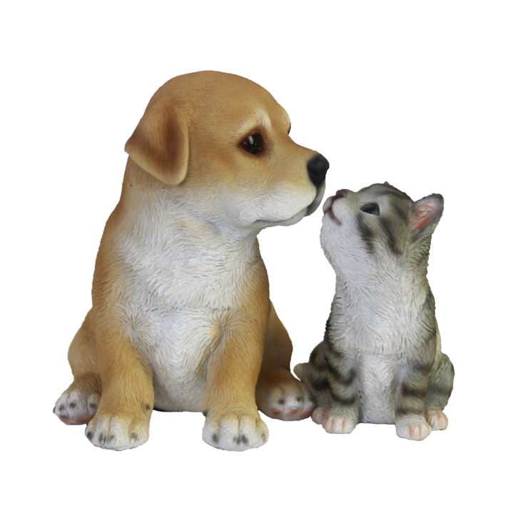 esschert design Zittende labradorpup met kitten