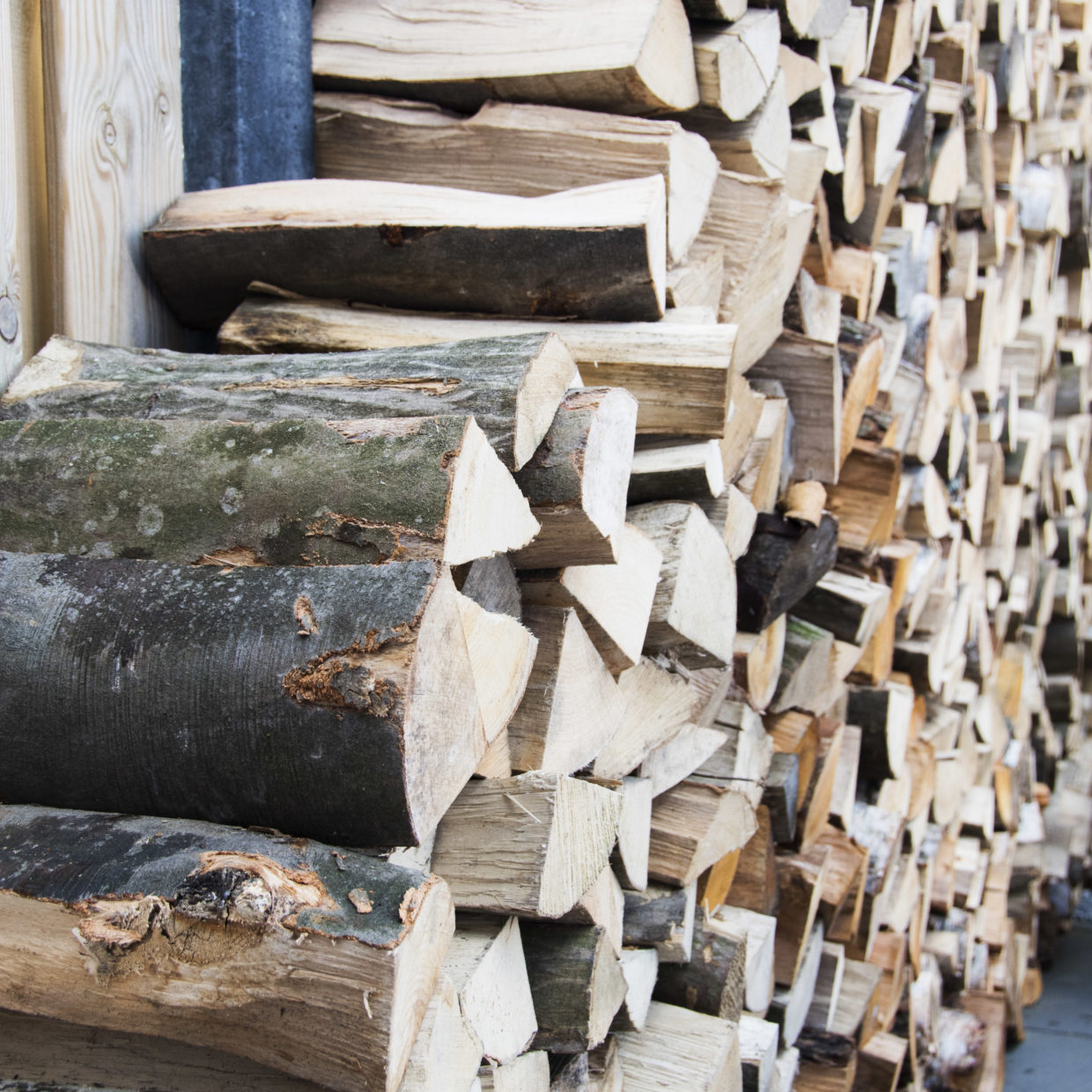 Esschert Design Premium Ovengedroogd BBQ Beukenhout