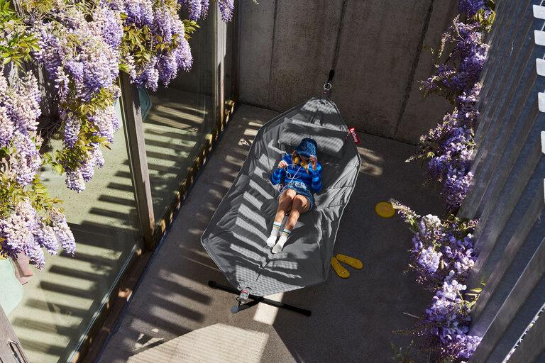 fatboy Headdemock Superb Hangmat met standaard grijs 270x138x110 cm