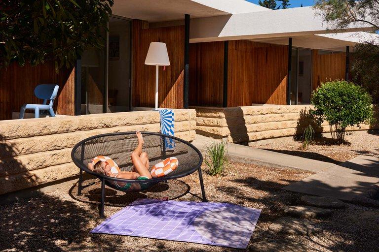 Fatboy Netorious Deluxe: Frame + Pillow + Cover Lounger + Beschermhoes 189.5x154x90 Cm