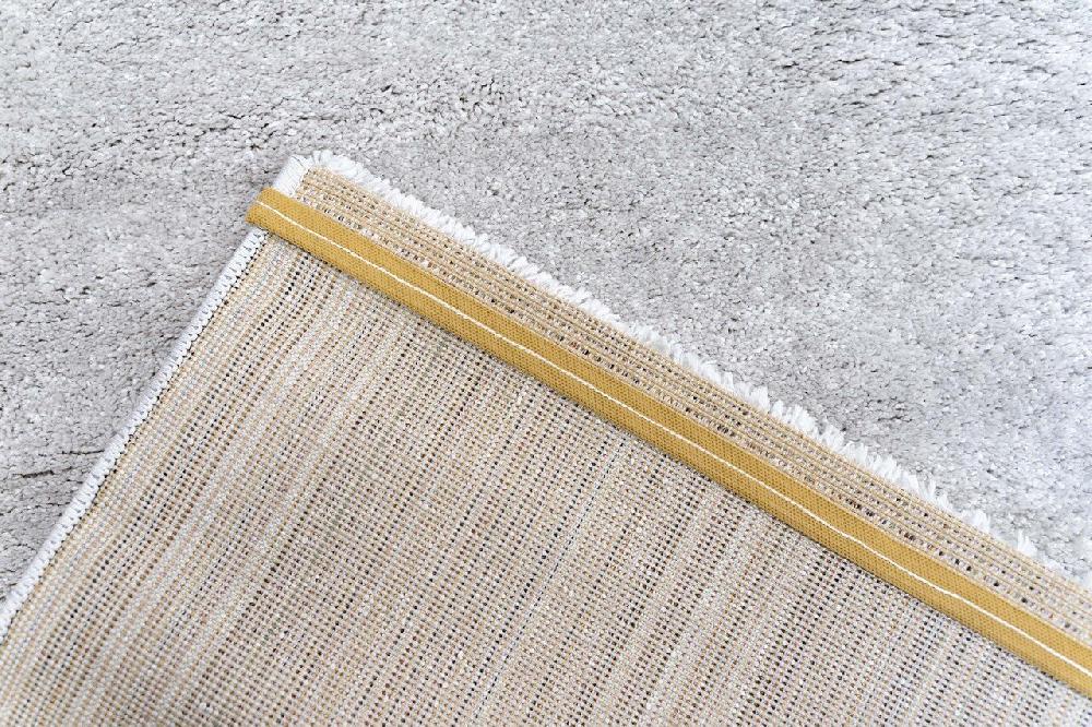 Flycarpets Bolana Vloerkleed - Effen Modern - Lichtgrijs / Zilver