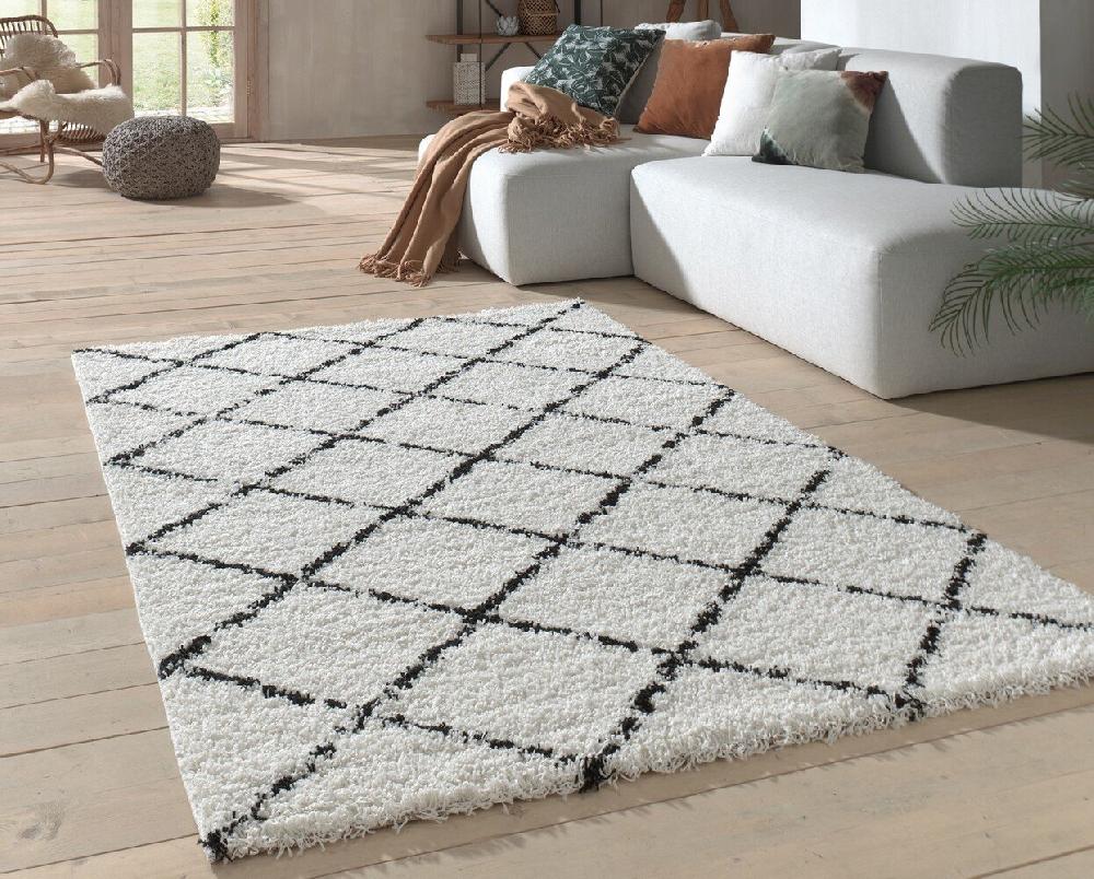 Flycarpets Candy Diamond Hoogpolig Crème / Zwart Vloerkleed - Geruit