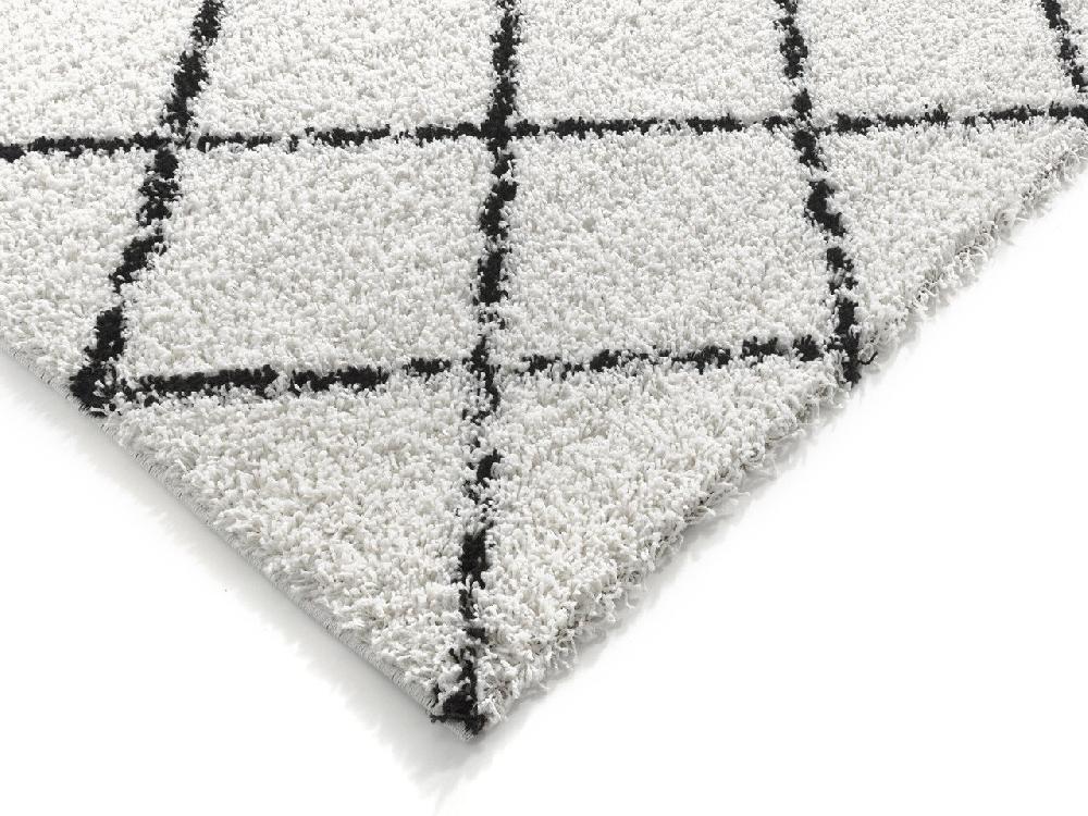 Flycarpets Candy Diamond Hoogpolig Crème / Zwart Vloerkleed - Geruit