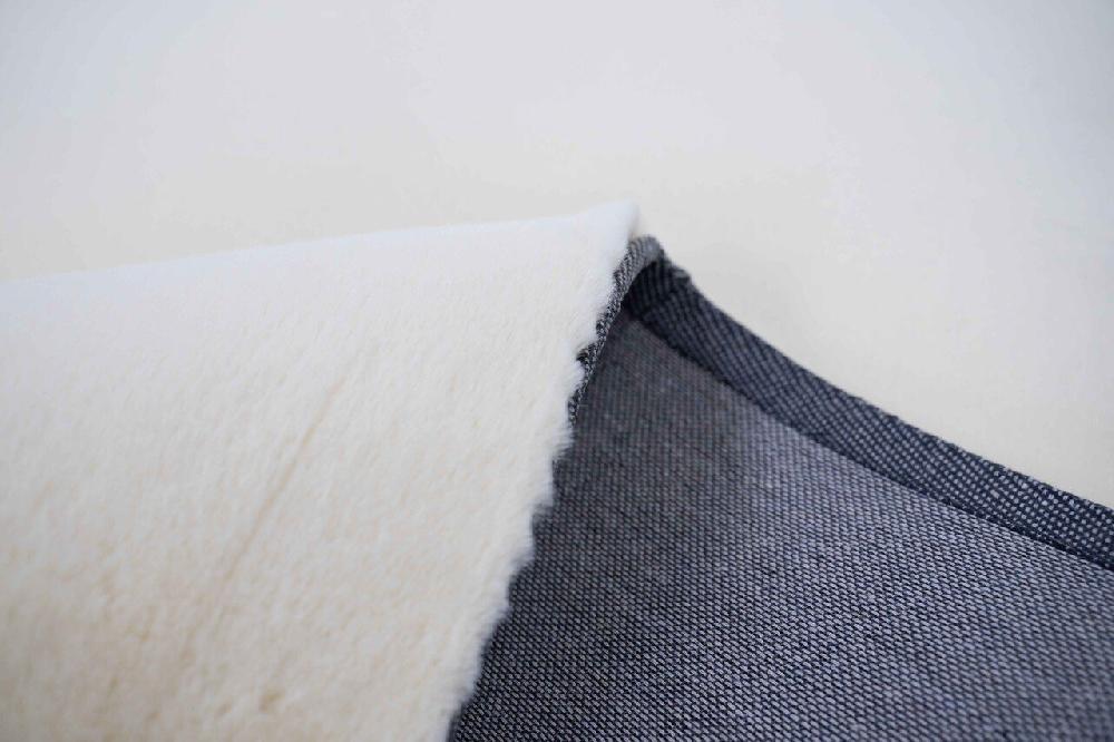 Flycarpets Comfy Vicenza Vloerkleed - Zacht Hoogpolig - Crème