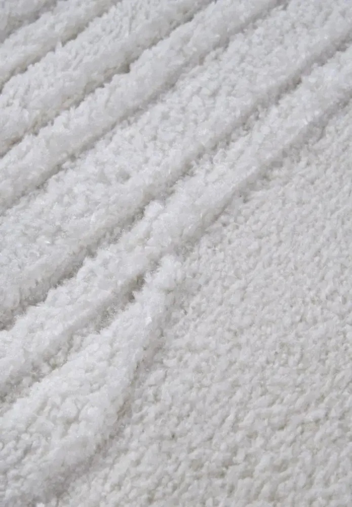 Flycarpets Elle Decoration - Gallery - Hoogpolig Vloerkleed - Bartoux - Crème Wit