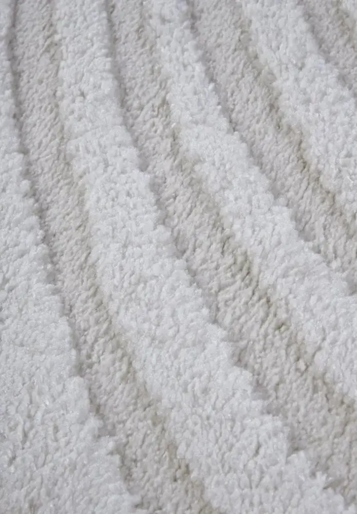 Flycarpets Elle Decoration - Gallery - Hoogpolig Vloerkleed - Pigment - Crème Wit