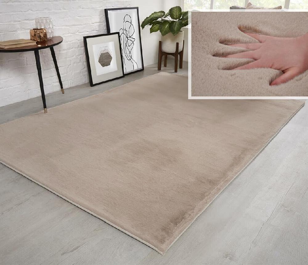 Flycarpets Fluffy Vloerkleed - Effen Hoogpolig Super Zacht - Beige