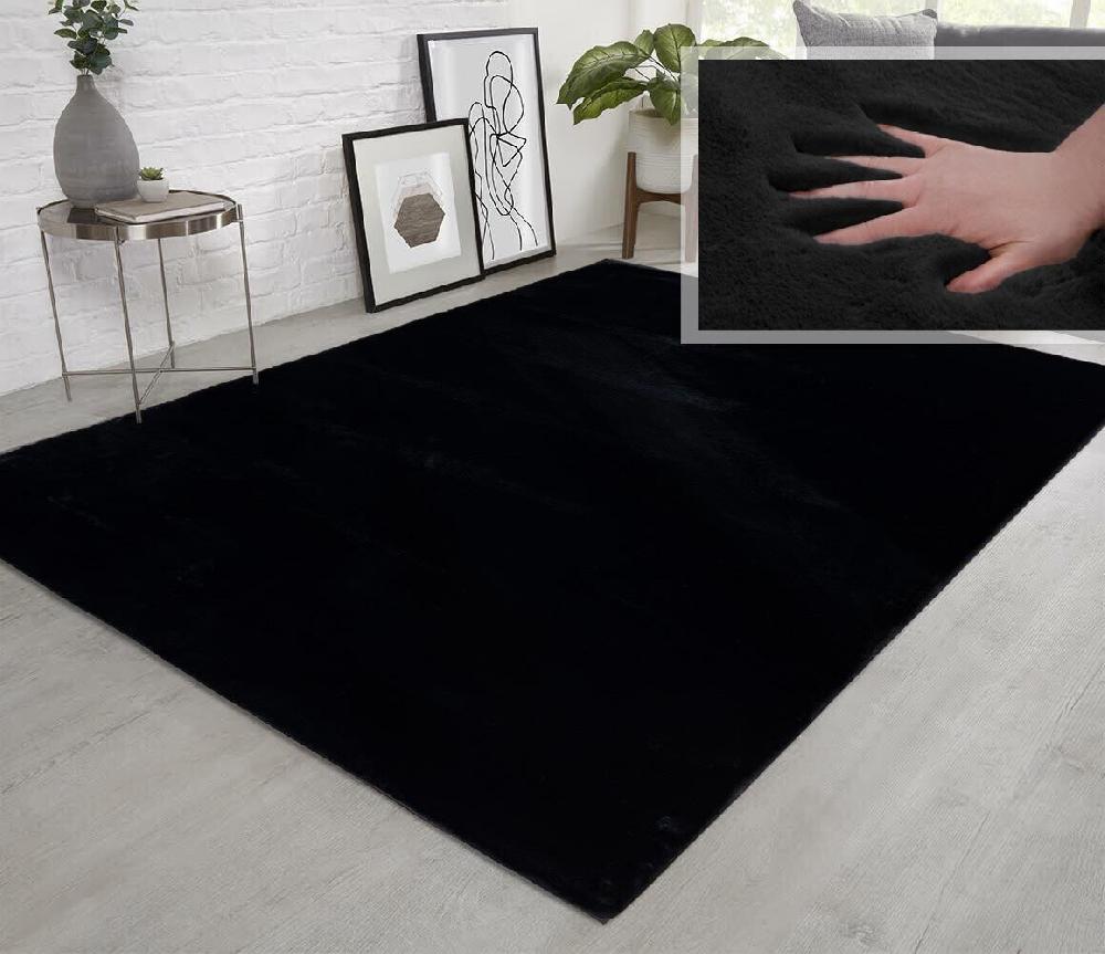 Flycarpets Fluffy Vloerkleed - Effen Hoogpolig Super Zacht - Zwart