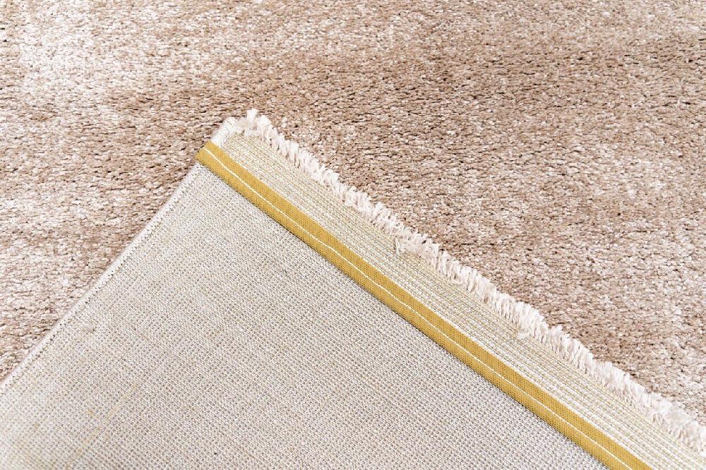 Flycarpets Bolana Vloerkleed - Effen Modern - Beige