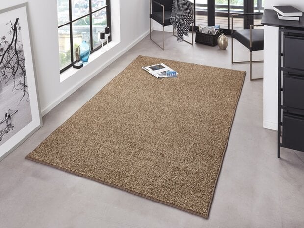 flycarpets Effen vloerkleed - Pure Bruin flycarpets Effen vloerkleed - Pure Bruin