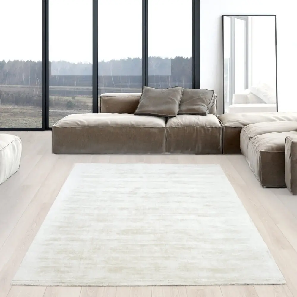 Flycarpets Lumbini Effen Viscose Crème Vloerkleed - Handgeweven