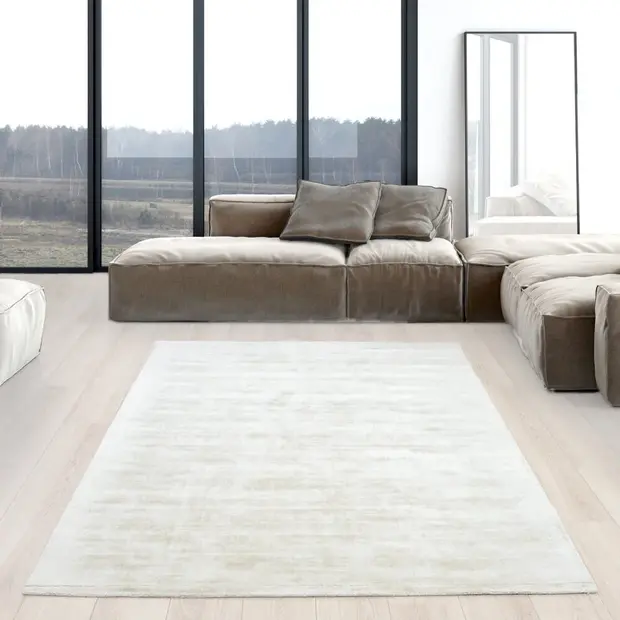 flycarpets Lumbini Effen Viscose Crème vloerkleed - Handgeweven
