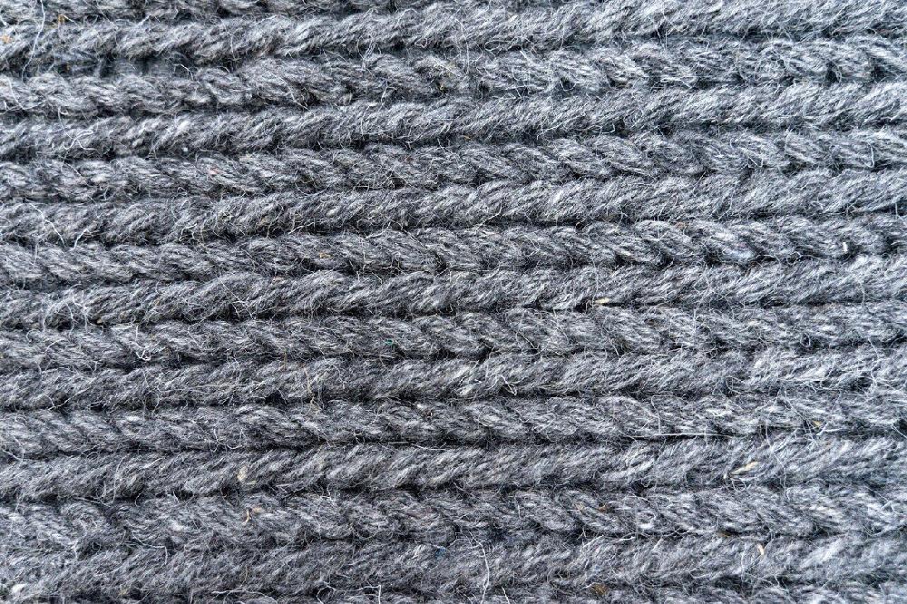 Flycarpets Rati Vloerkleed - Handgeweven Wol Gevlochten Modern - Antraciet