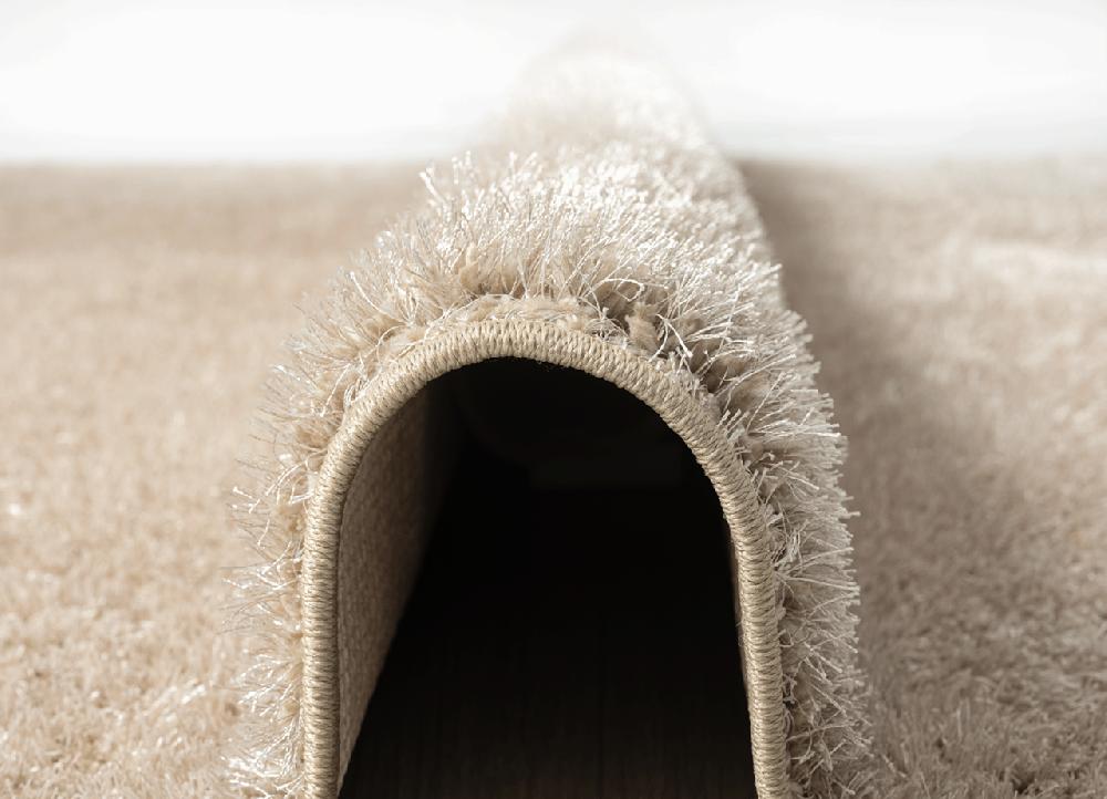 Flycarpets Rosia Vloerkleed - Effen Uni & Wasbaar Hoogpolig - Beige