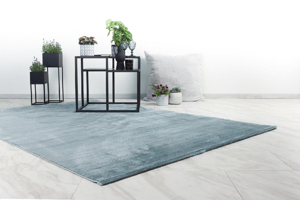 Flycarpets Vita Effen Pastel Blauw Vloerkleed - Gestreept