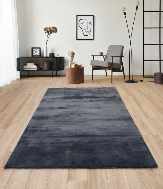 flycarpets Zetha vloerkleed - Effen Zacht Hoogpolig - Antraciet