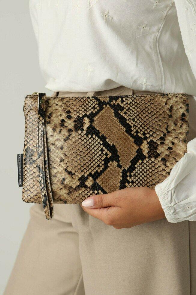 Fred De La Bretoniere Clutch Taupe