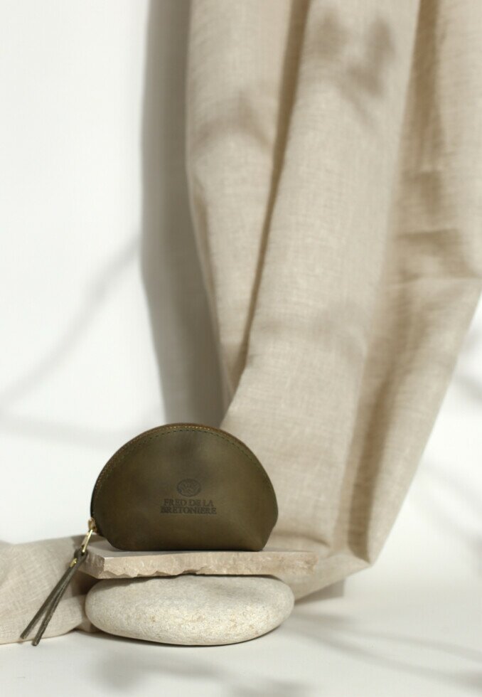 Fred De La Bretoniere Etui Olijf