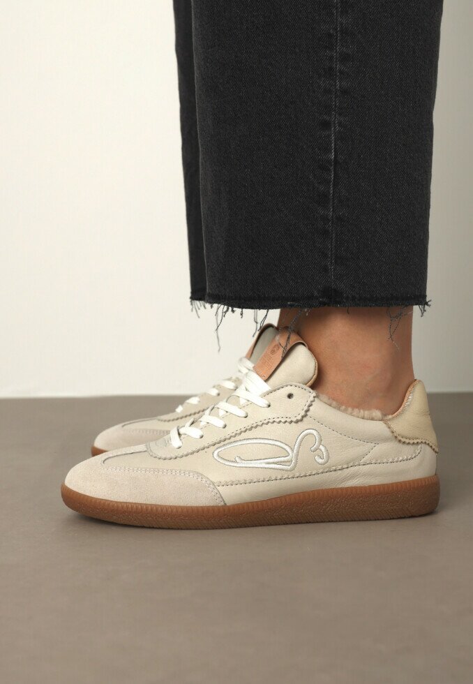 Fred De La Bretoniere Sneaker Pearl Sign Teddy Off White