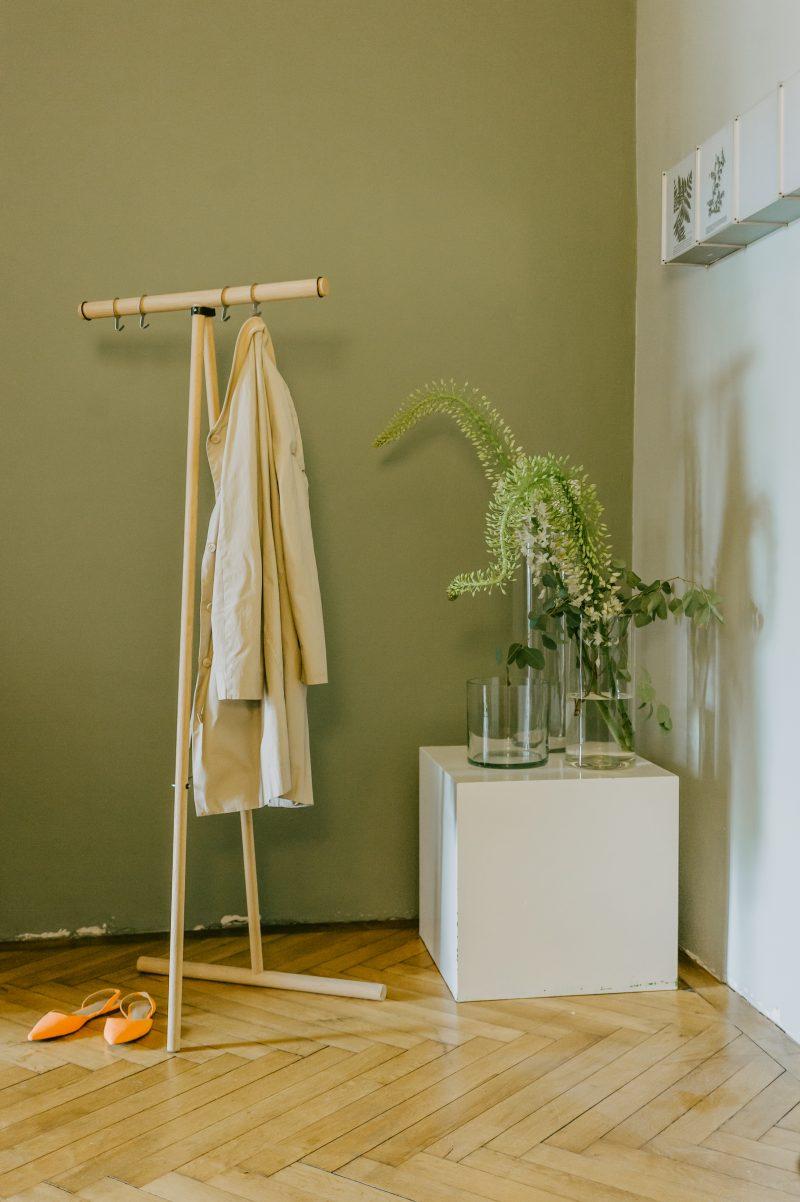 furniteam Free-Standing Foldable Clothes Stand Tim Tom